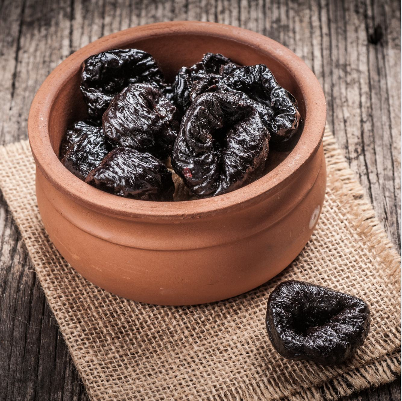 Prună cu sâmbure uscată